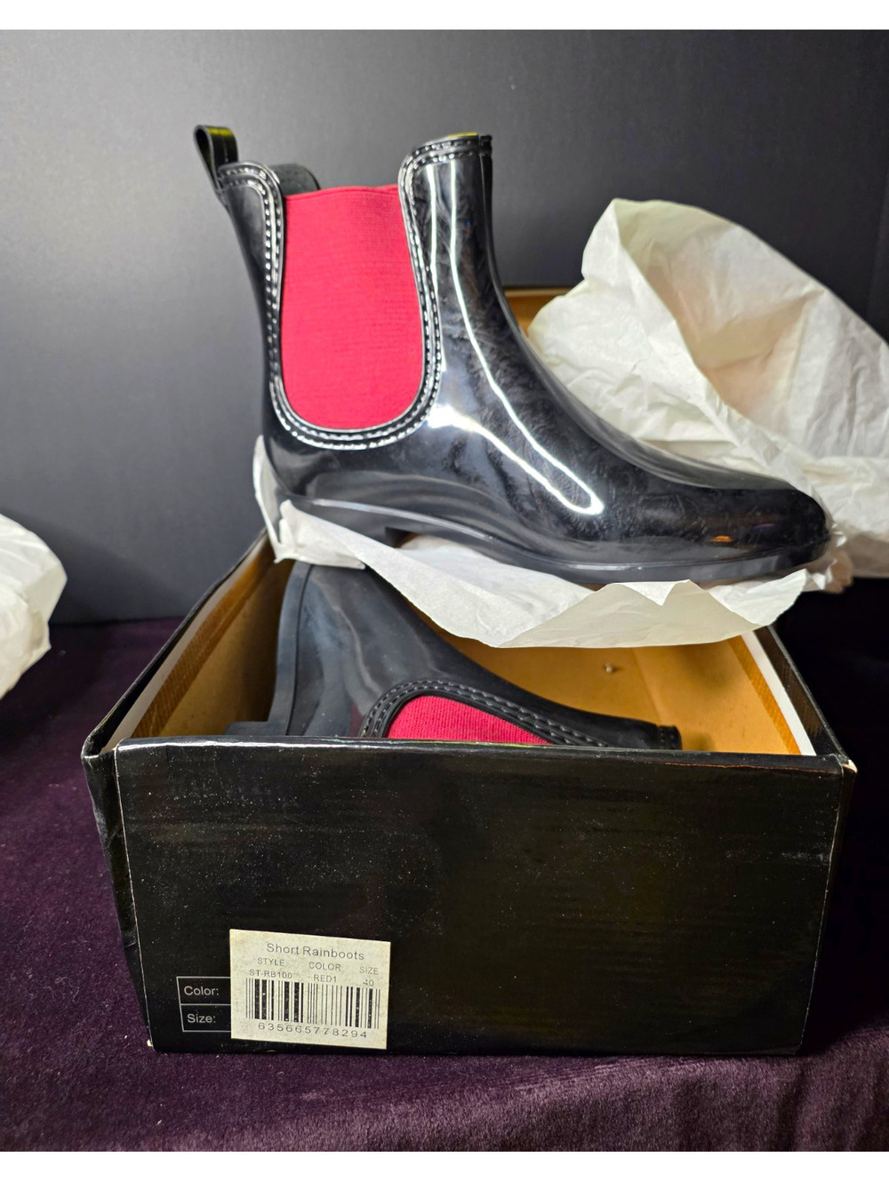 Womens Chelsea Rain Boots Ankle Slip-On Rubber Round Toe Black/Red US 8.5/ 40